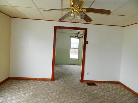 1104 Beacon St, Springfield, OH 45505 photo 9
