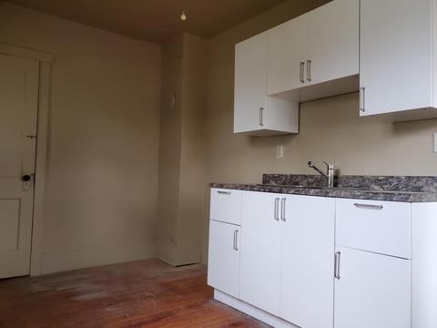 1909 Warder St, Springfield, OH 45503 photo 4
