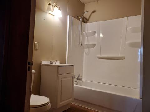 1909 Warder St, Springfield, OH 45503 photo 3