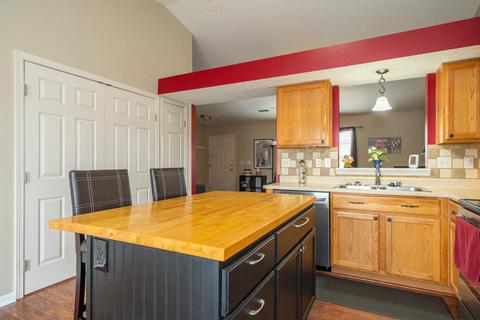 7803 Highbrook Dr, Maineville, OH 45039 photo 9