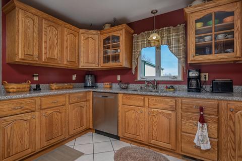 5812 Old Clifton Rd, Springfield, OH 45502 photo 18