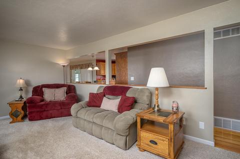5812 Old Clifton Rd, Springfield, OH 45502 photo 23