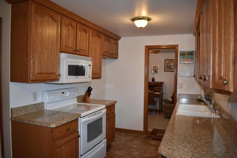 1306 Montego Dr, Springfield, OH 45503 photo 7