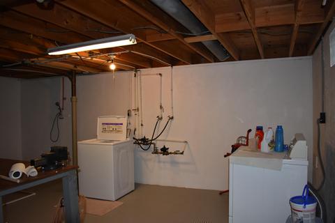 1306 Montego Dr, Springfield, OH 45503 photo 24
