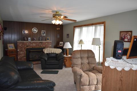 1306 Montego Dr, Springfield, OH 45503 photo 4