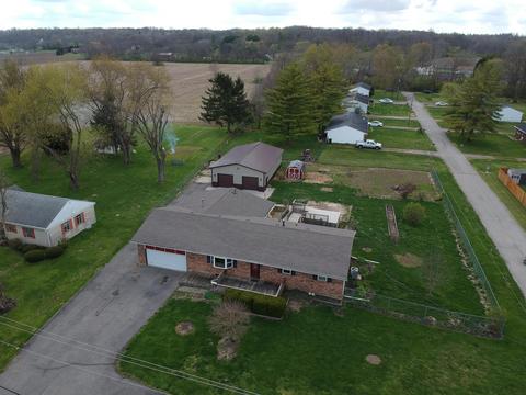 3315 Upper Vly, Springfield, OH 45504 photo 3