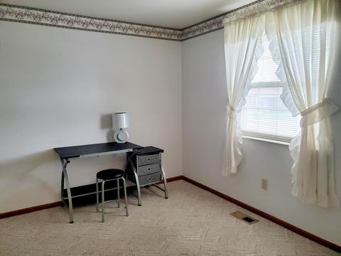 3913 Delmar Cir, Springfield, OH 45503 photo 7