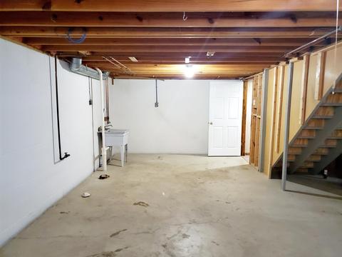 3913 Delmar Cir, Springfield, OH 45503 photo 41