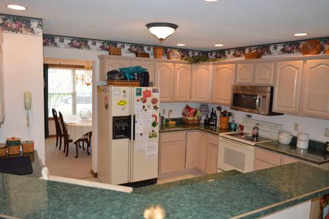 4789 Pheasanthill Ct, Fairborn, OH 45324 photo 9