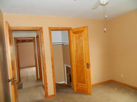 325 S Hubert Ave, Springfield, OH 45505 photo 9
