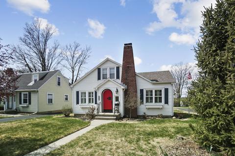 1425 Crestview Dr, Springfield, OH 45504 photo 2