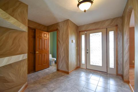 481 Foxcross Dr, Sidney, OH 45365 photo 5