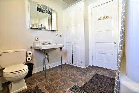 281 S Belmont Ave, Springfield, OH 45505 photo 12