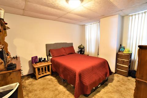 281 S Belmont Ave, Springfield, OH 45505 photo 9