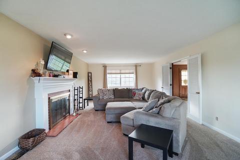 1540 Brookhollow Dr, Springfield, OH 45504 photo 7