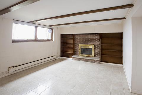 210 Meadow Ln, Springfield, OH 45505 photo 23