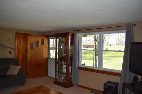 2213 E Home Rd, Springfield, OH 45503 photo 7