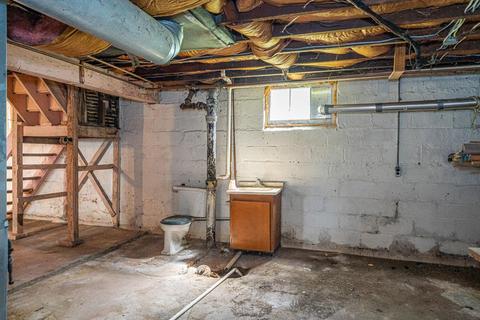 559 E Cecil St, Springfield, OH 45503 photo 24