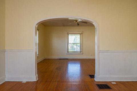 559 E Cecil St, Springfield, OH 45503 photo 6