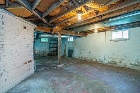 559 E Cecil St, Springfield, OH 45503 photo 22