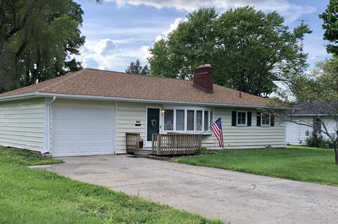 525 Geron Dr, Springfield, OH 45505 photo 1