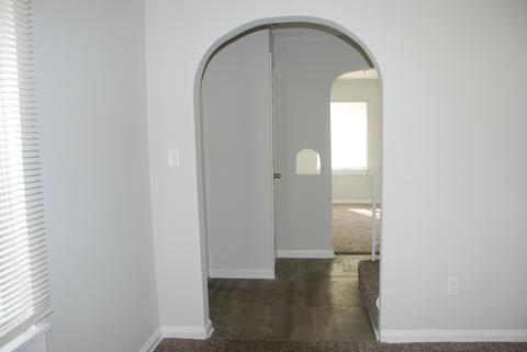402 E Third St, Springfield, OH 45503 photo 5