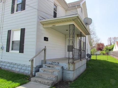 1961 Kenton St, Springfield, OH 45505 photo 2