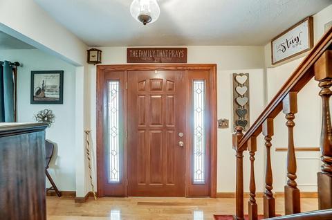 545 Trotwood Cir, Springfield, OH 45503 photo 4