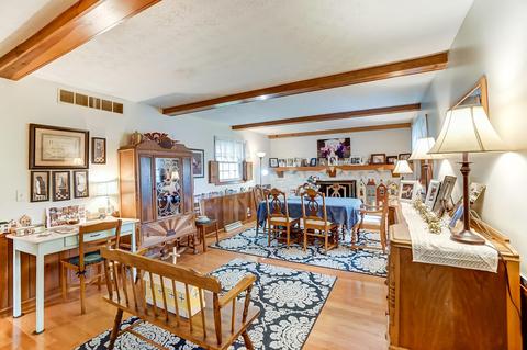 545 Trotwood Cir, Springfield, OH 45503 photo 8