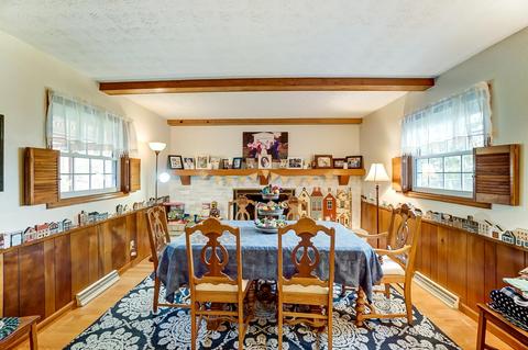 545 Trotwood Cir, Springfield, OH 45503 photo 9
