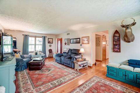 545 Trotwood Cir, Springfield, OH 45503 photo 7