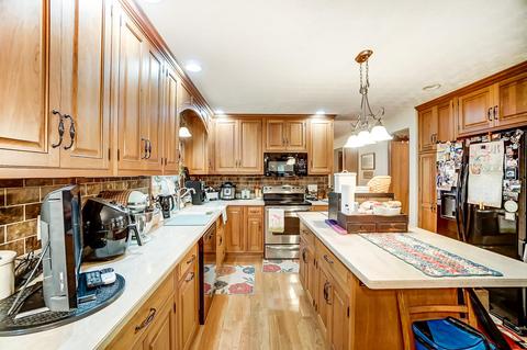 545 Trotwood Cir, Springfield, OH 45503 photo 15
