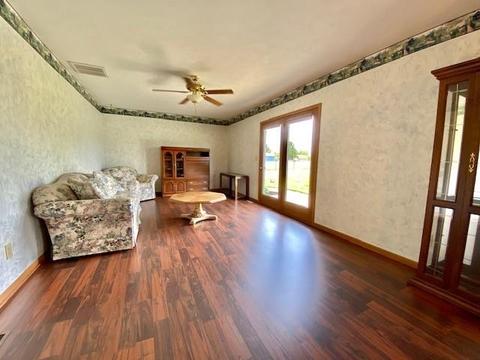 4268 Joshane St, Springfield, OH 45502 photo 8