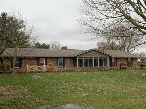 710 Titus Rd, Springfield, OH 45502 photo 2
