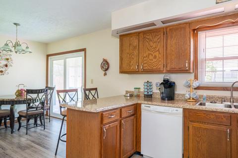 2478 E Aragon Ave, Dayton, OH 45420 photo 9