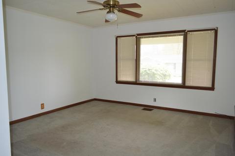 412 W First St, Springfield, OH 45504 photo 6