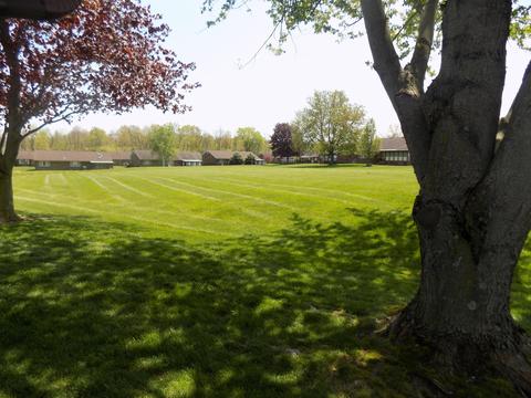 1137 Bradford Dr, Springfield, OH 45503 photo 3