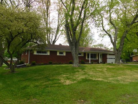 3323 Cambridge Dr, Springfield, OH 45503 photo 2