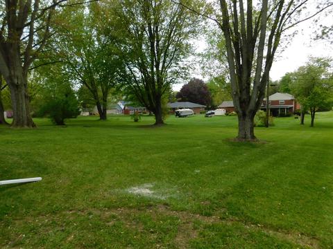 3323 Cambridge Dr, Springfield, OH 45503 photo 4