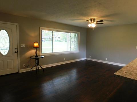 3323 Cambridge Dr, Springfield, OH 45503 photo 6