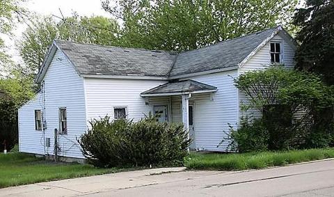 622 E Columbia St, Springfield, OH 45503 photo 1