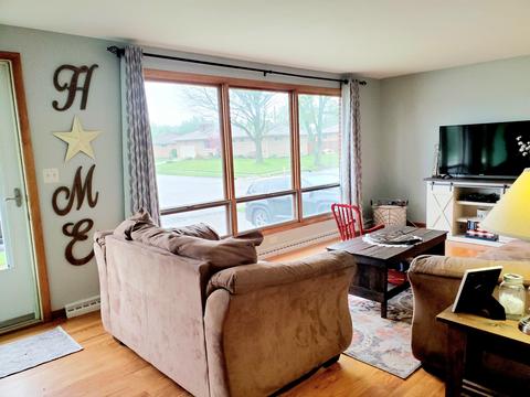 1843 Biscayne Dr, Springfield, OH 45503 photo 4