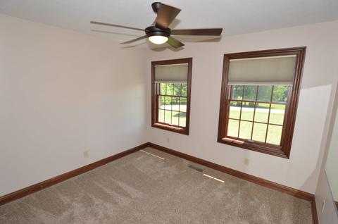 2575 Myers Rd, Springfield, OH 45502 photo 32