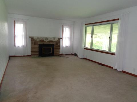 2424 N Cottingham Rd, Springfield, OH 45506 photo 6
