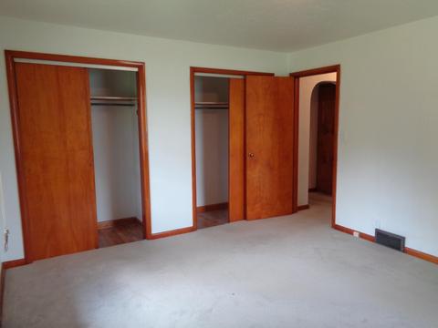 2424 N Cottingham Rd, Springfield, OH 45506 photo 10