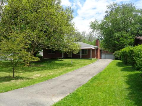 2424 N Cottingham Rd, Springfield, OH 45506 photo 1
