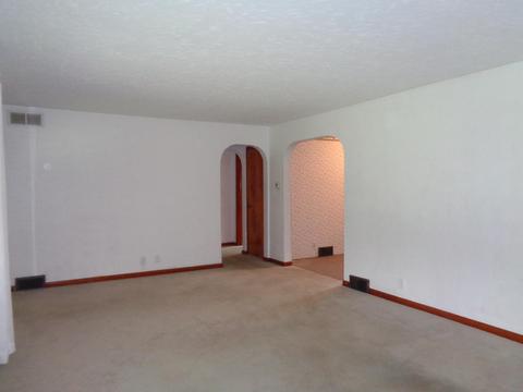 2424 N Cottingham Rd, Springfield, OH 45506 photo 7