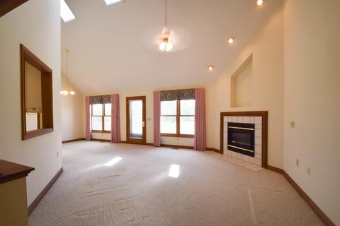 307 Jessica St, Springfield, OH 45504 photo 3