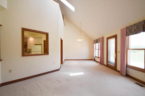 307 Jessica St, Springfield, OH 45504 photo 4