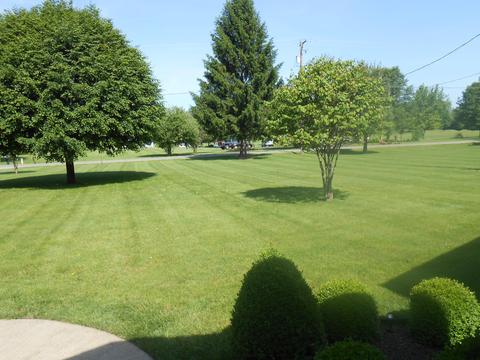 250 N Bird Rd, Springfield, OH 45503 photo 3